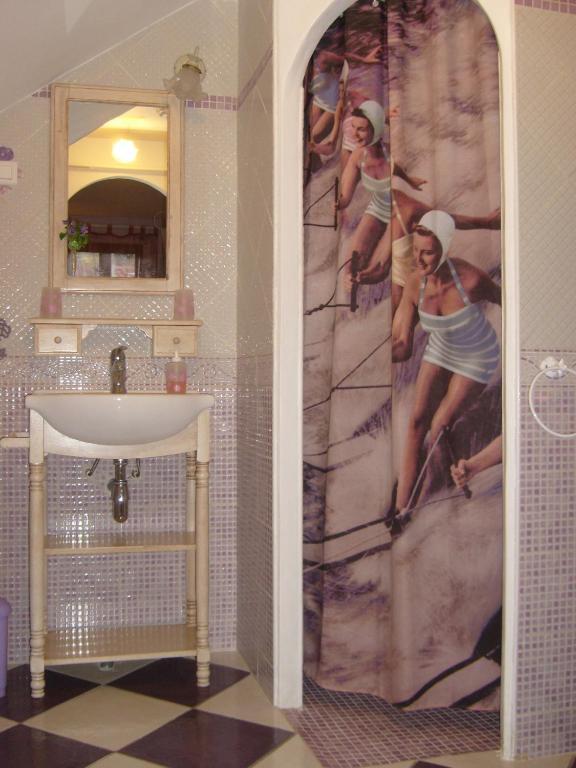 La Chambre D'Hote Au Gre Du Temps Montlaur  Room photo